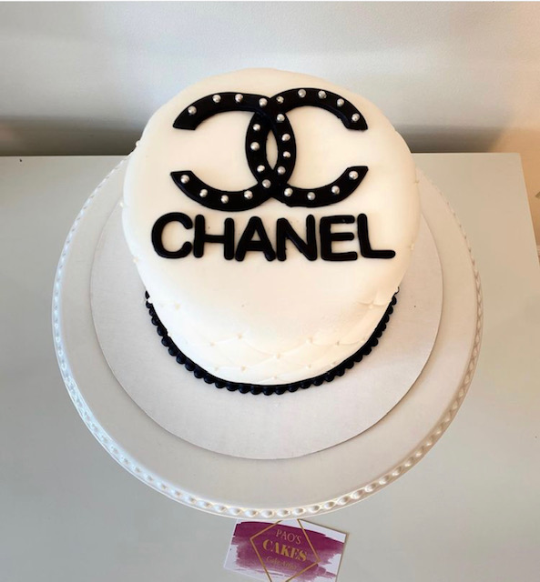 Elegant CoCo Chanel Themed Birthday Cake in Black and Whit… | Flickr